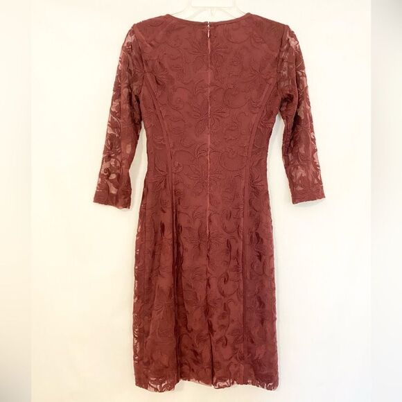 Antonio Melanie Burgundy colored lace dress size 2 - Picture 3 of 5